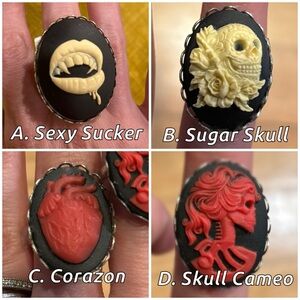 NWT Cameo Rings